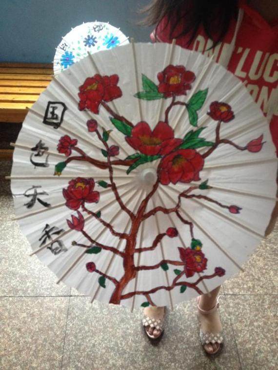 国色天香