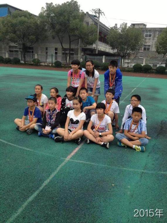 运动员集体照2015年