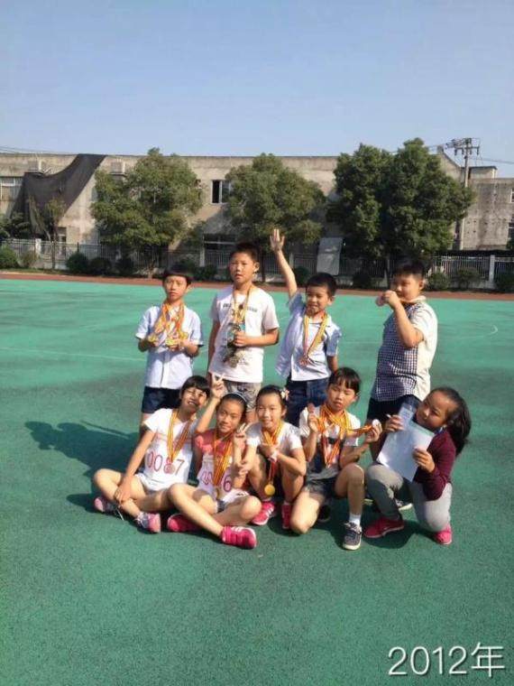 运动员集体照2012年