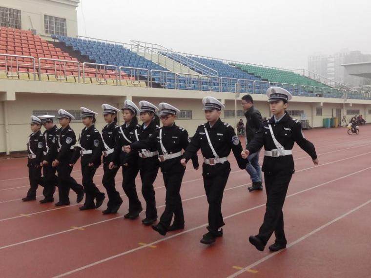 小交警风采1